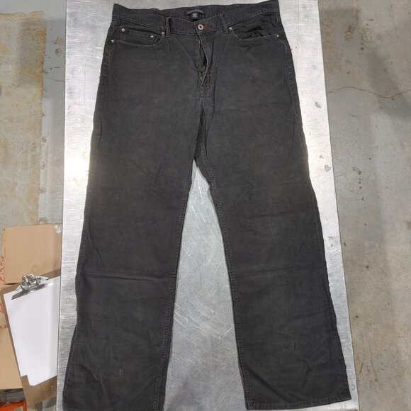 Good Condition Banana Republic Straight Fit Black Corduroy Jeans Size 38x32 - Picture 1 of 3